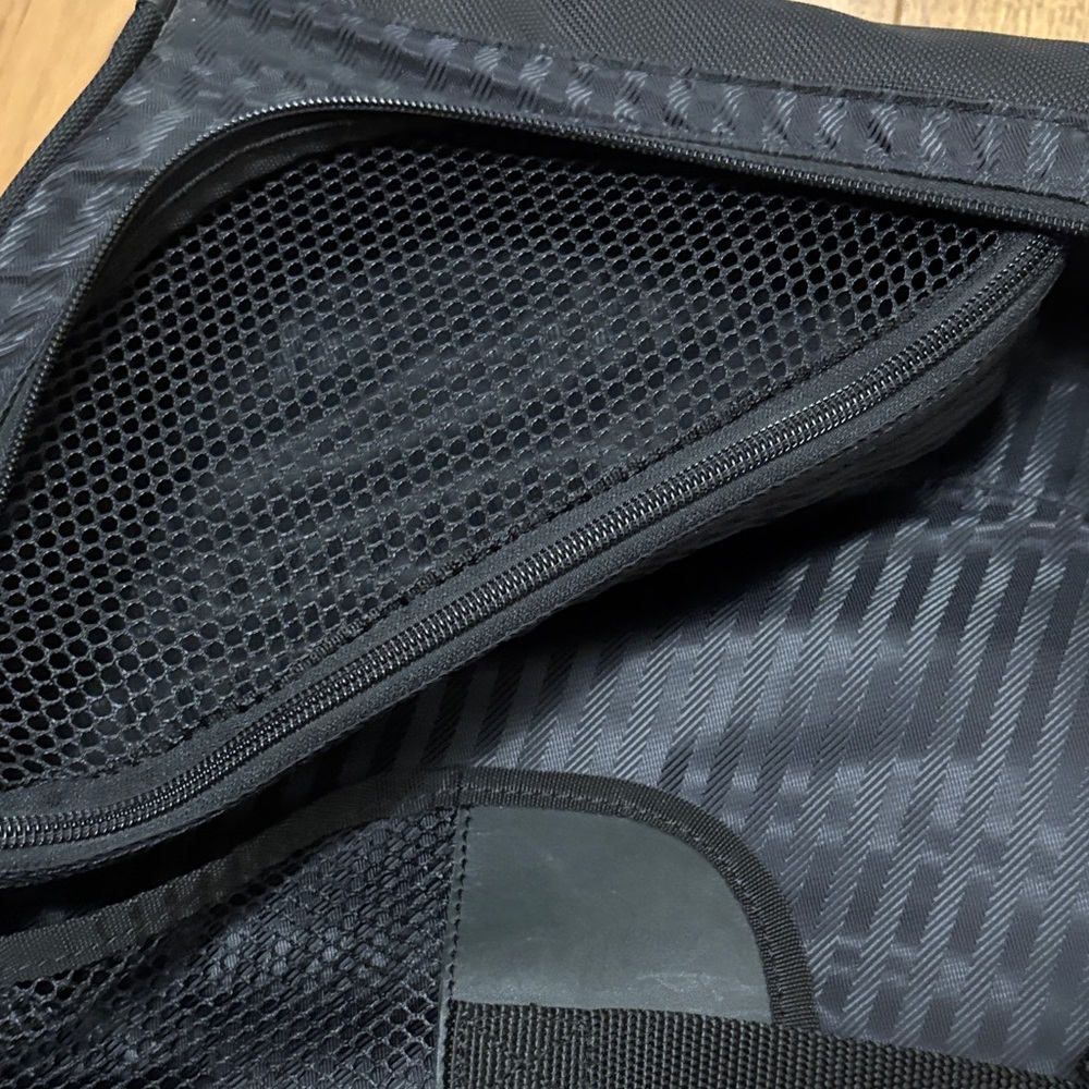 Pathfinder Ballistic Nylon Garment Bag - Picture 14 of 16
